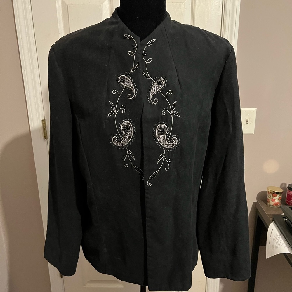 Studio1 size 16 blazer blue suede feel.